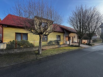 Prodej rodinného domu 200 m² Zeleneč