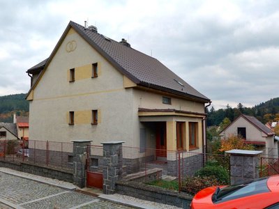 Prodej rodinného domu, 207m²