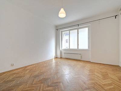 Pronájem bytu 1+kk, garsoniery 32 m² Praha
