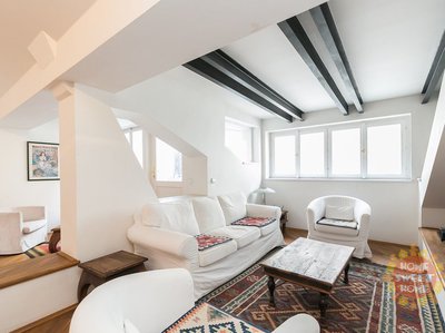 Pronájem bytu 3+1 96 m² Praha