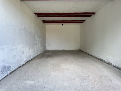 Prodej garáže 16 m² Hradec Králové