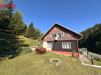 Prodej chalupy, 378m²