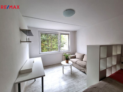 Pronájem bytu 1+kk, garsoniery, 29m²