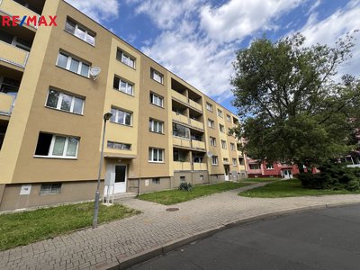 Pronájem bytu 2+1 55 m² Bílina