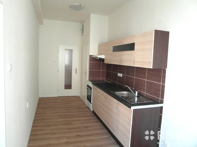 Pronájem bytu 2+1 72 m² Brno