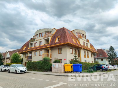 Prodej bytu 3+kk 82 m² Rudná