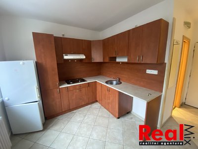 Pronájem bytu 1+1 34 m² Brno