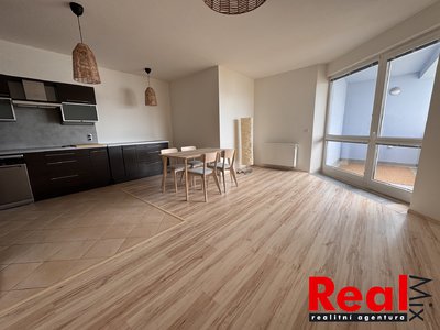Pronájem bytu 2+kk 63 m² Brno