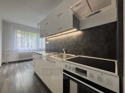 Pronájem bytu 2+1 56 m² Třeboň
