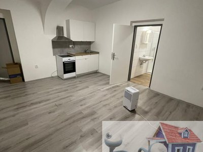 Pronájem bytu 1+kk, garsoniery 27 m² Česká Lípa