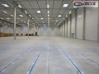 Pronájem skladu 7500 m² Vystrkov