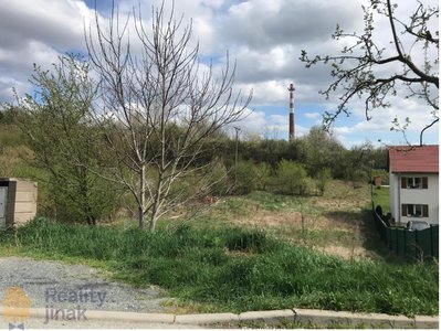 Prodej stavební parcely 1928 m² Kanice