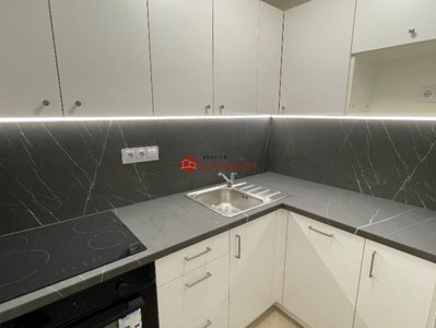 Pronájem bytu 2+1 39 m² Teplice