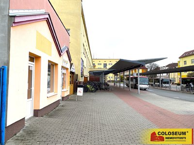 Pronájem obchodu, 64m²