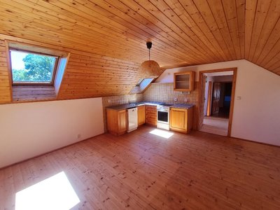 Pronájem rodinného domu, 141m²