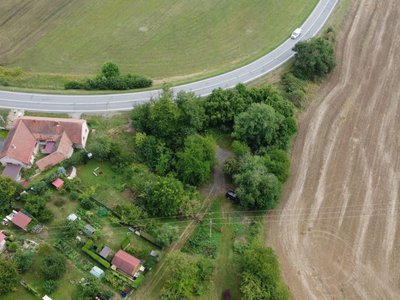 Prodej stavební parcely 687 m² Skuteč