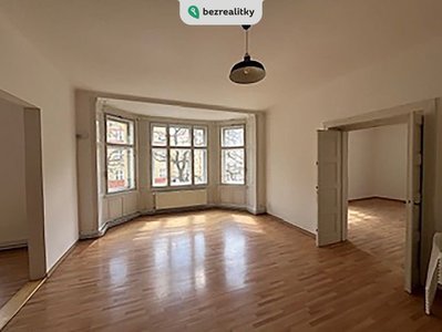 Prodej bytu 4+1 189 m² Praha
