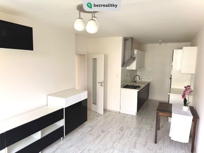 Prodej bytu 2+kk 41 m² Kladno