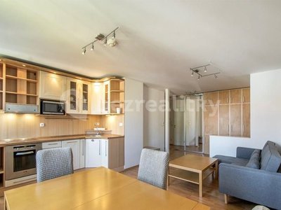 Prodej bytu 2+kk 56 m² Praha