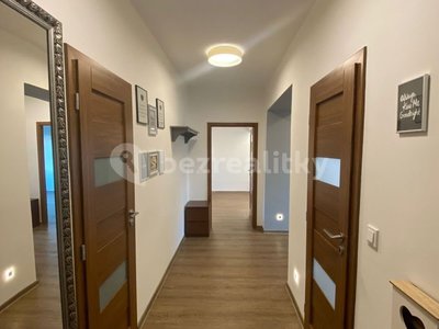 Prodej bytu 3+kk 93 m² Jesenice