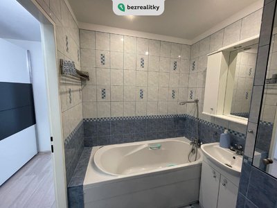Prodej bytu 2+kk 39 m² Praha