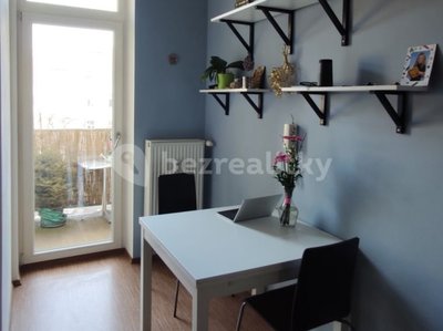 Prodej bytu 2+kk 41 m² Praha