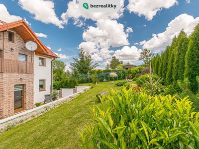 Prodej rodinného domu, 214m²