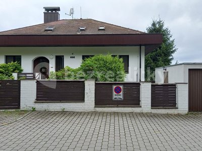 Prodej rodinného domu, 202m²