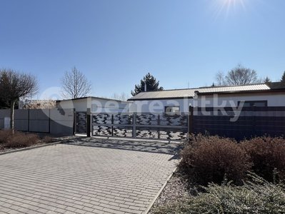 Prodej rodinného domu, 171m²