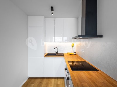 Prodej bytu 2+kk 44 m² Praha