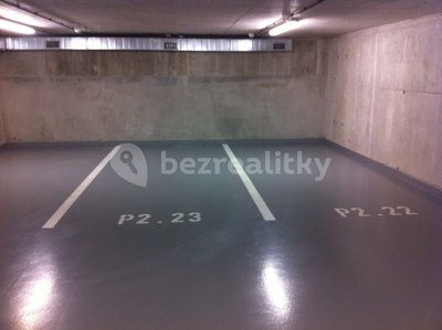 Prodej garáže 14 m² Praha