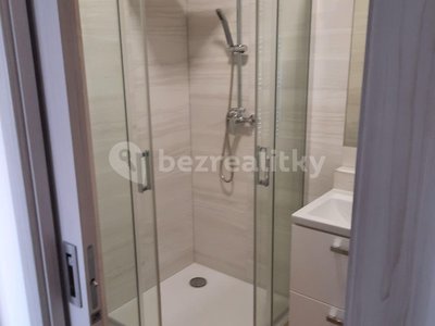 Prodej bytu 4+kk 69 m² Kladno