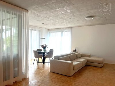 Pronájem bytu 3+kk 92 m² Praha