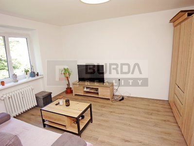 Pronájem bytu 1+1, 28m²