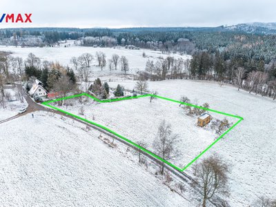 Prodej stavební parcely 3846 m² Teplá