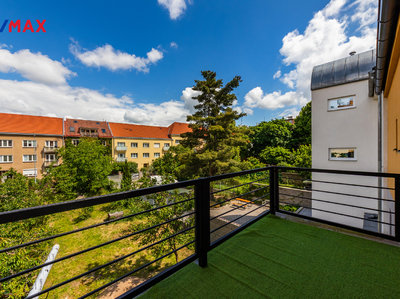 Pronájem bytu 3+kk 77 m² Praha