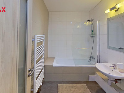 Pronájem bytu 1+kk, garsoniery 48 m² Praha