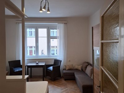 Pronájem bytu 1+kk, garsoniery 28 m² Praha