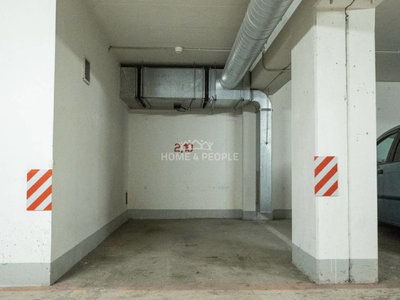Prodej garáže 14 m² Praha
