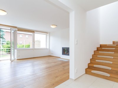 Pronájem rodinného domu, 220m²