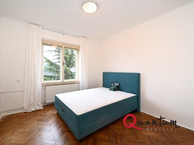 Pronájem bytu 4+1 91 m² Praha