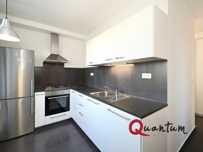 Pronájem bytu 2+1 55 m² Praha