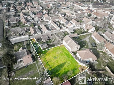 Prodej stavební parcely 1233 m² Všetaty