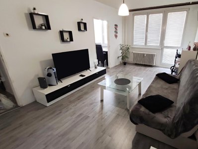 Pronájem bytu 2+1 48 m² Bílina