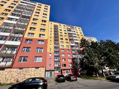 Pronájem bytu 2+1 61 m² Chomutov