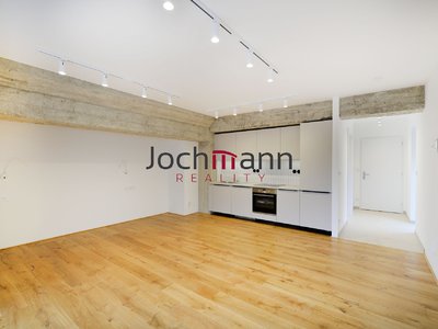 Pronájem bytu 1+kk, garsoniery 37 m² České Budějovice