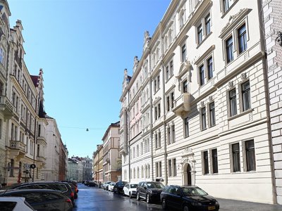 Prodej bytu 4+1 128 m² Praha