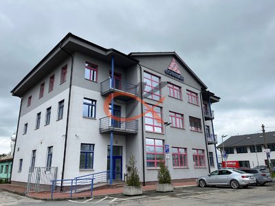 Pronájem kanceláře, 104m²