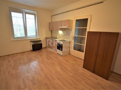 Pronájem bytu 1+kk, garsoniery, 30m²