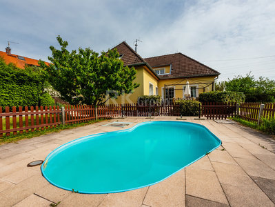 Prodej rodinného domu 189 m² Dobřichovice